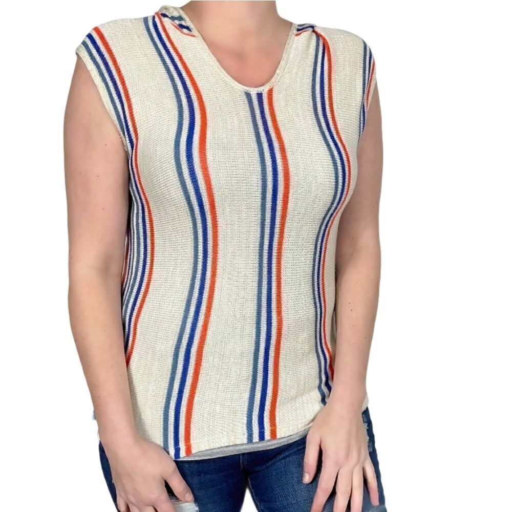 Rue21 Cream and Orange Short Sleeve Hoodie